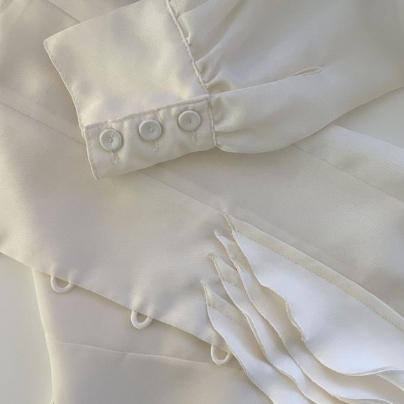 Ruffled Long Sleeve Ivory Blouse - Picture 5 of 12